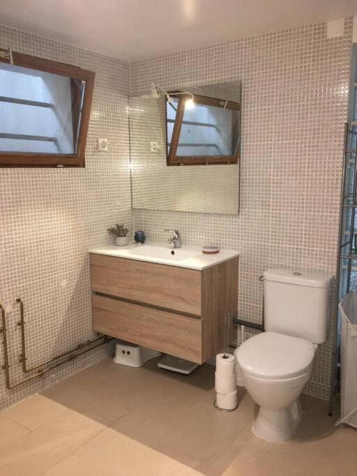 Photo of Bathroom in Collonges-sous-Saleve
