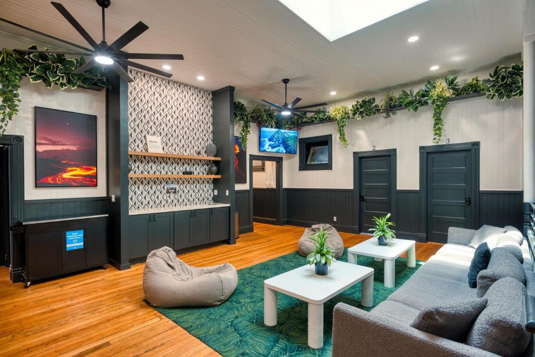 Photo of Livingroom in Hilo