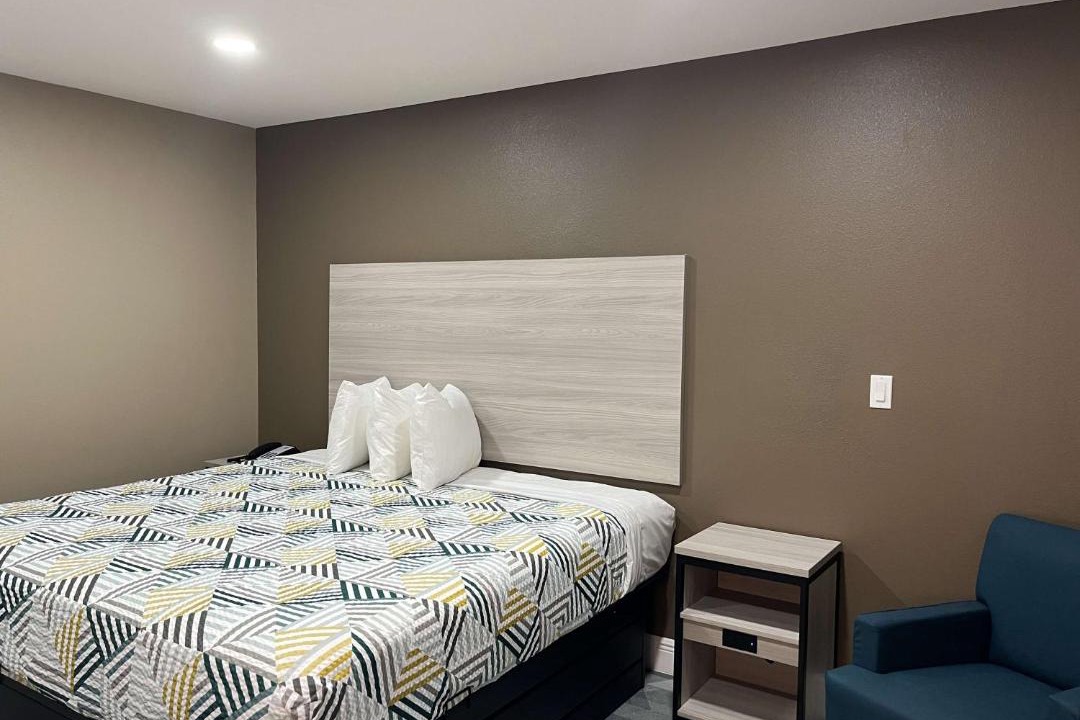 Photo of Bedroom in Houma