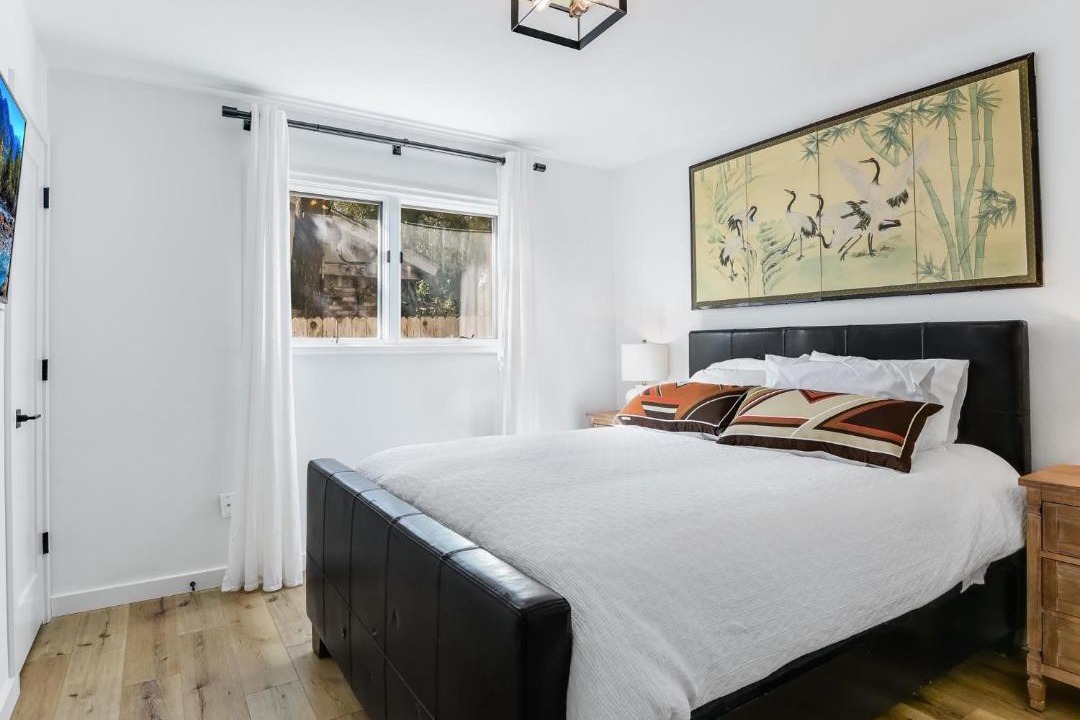 Photo of Bedroom in Forest North Estates