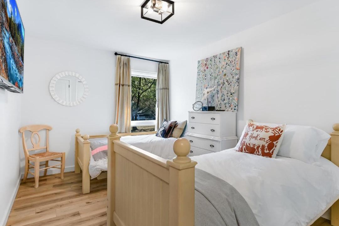 Photo of Bedroom in Forest North Estates