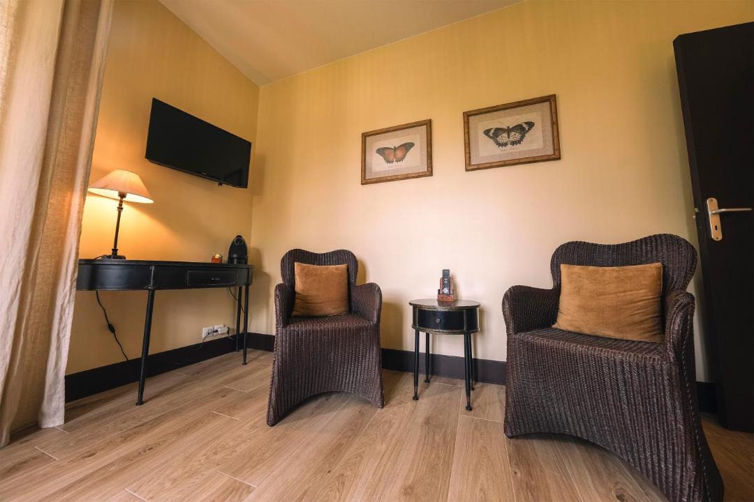 Photo of Others in Plombiees-Les-Dijon