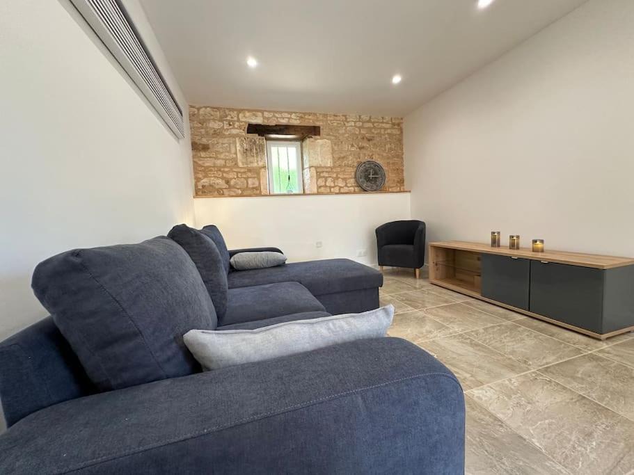 Photo of Others in Londigny