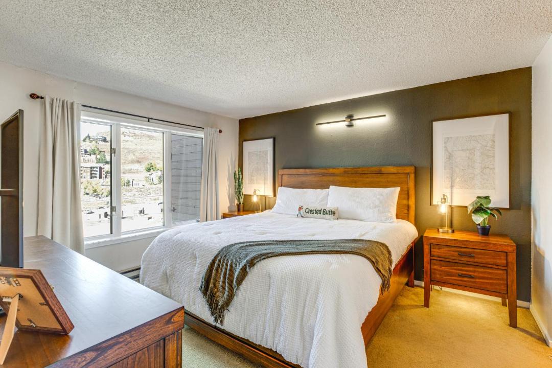 Photo of Bedroom in Crested Mountain Village