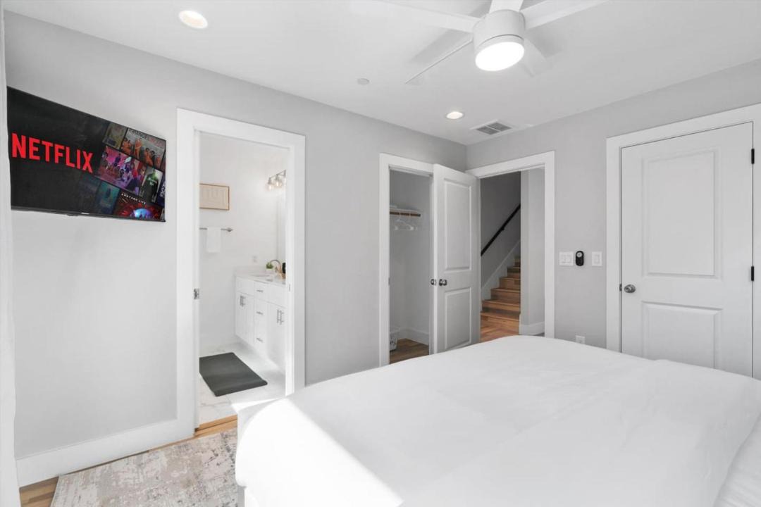 Photo of Bedroom in University Hills and Windsor Park