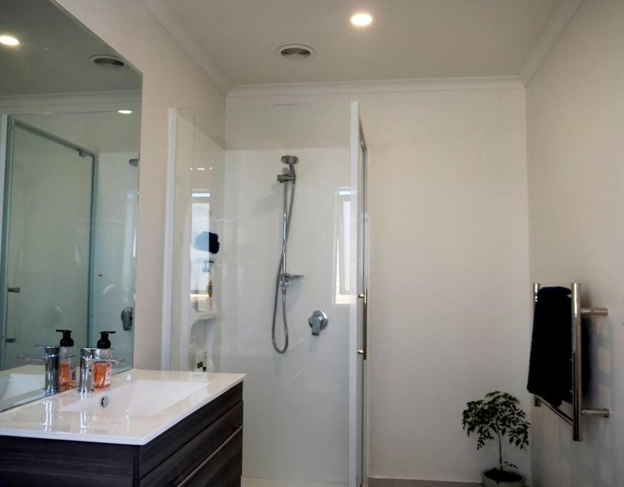 Photo of Bathroom in Coastlands