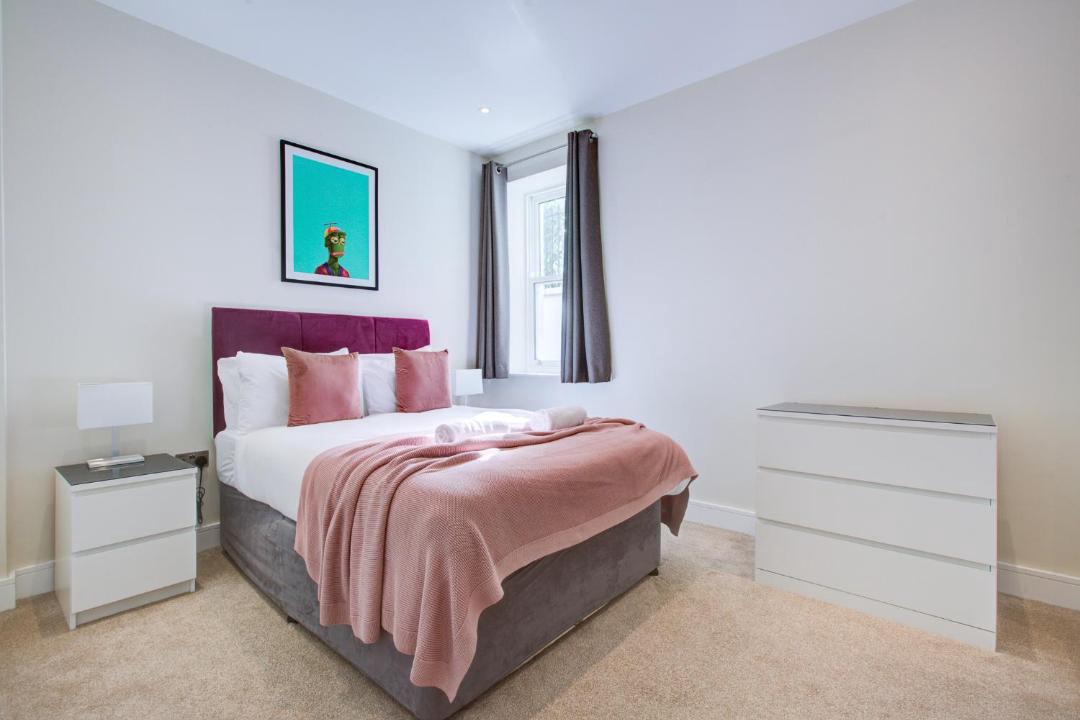 Photo of Bedroom in Surbiton Hill