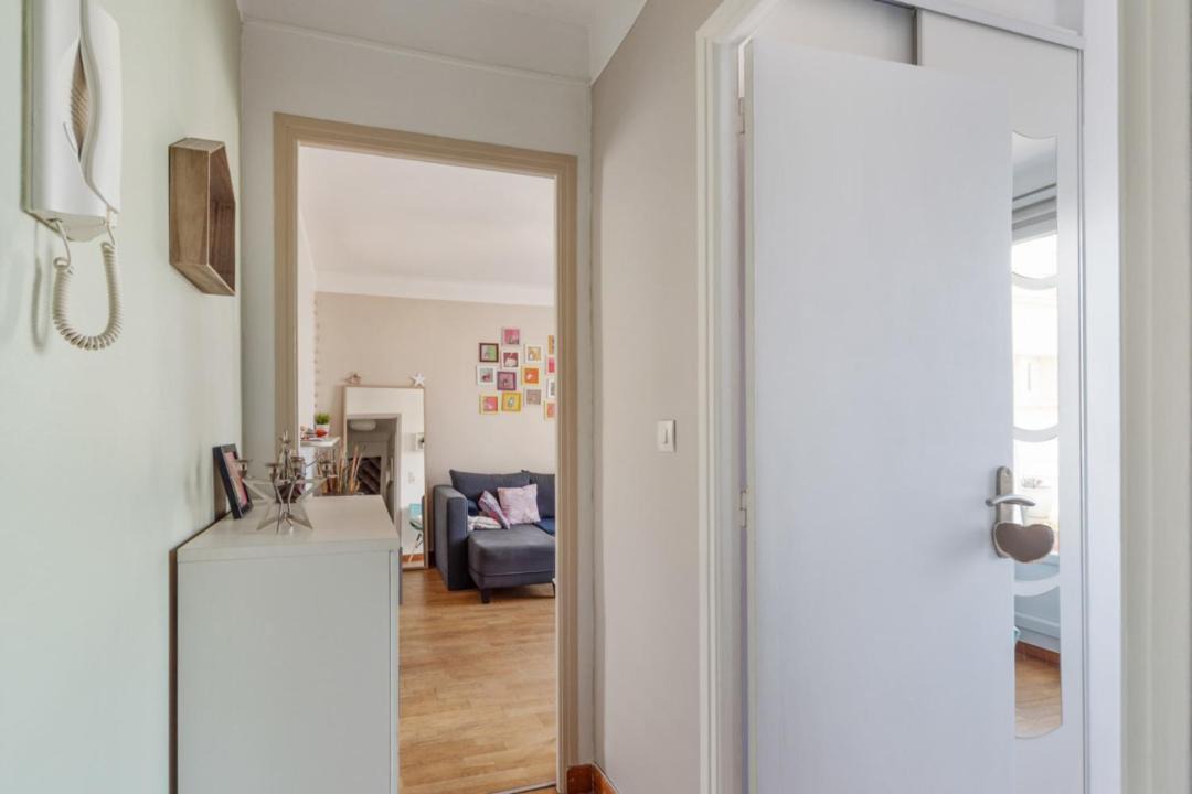 Photo of Others in Antigone