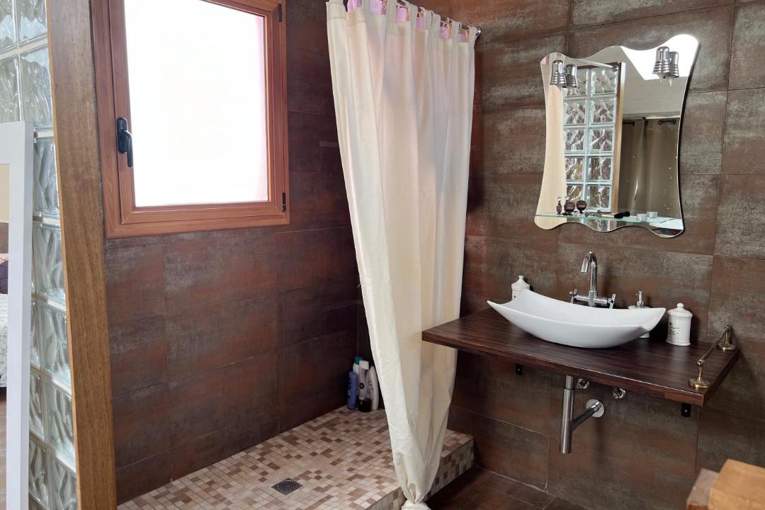 Photo of Bathroom in Ulldemolins