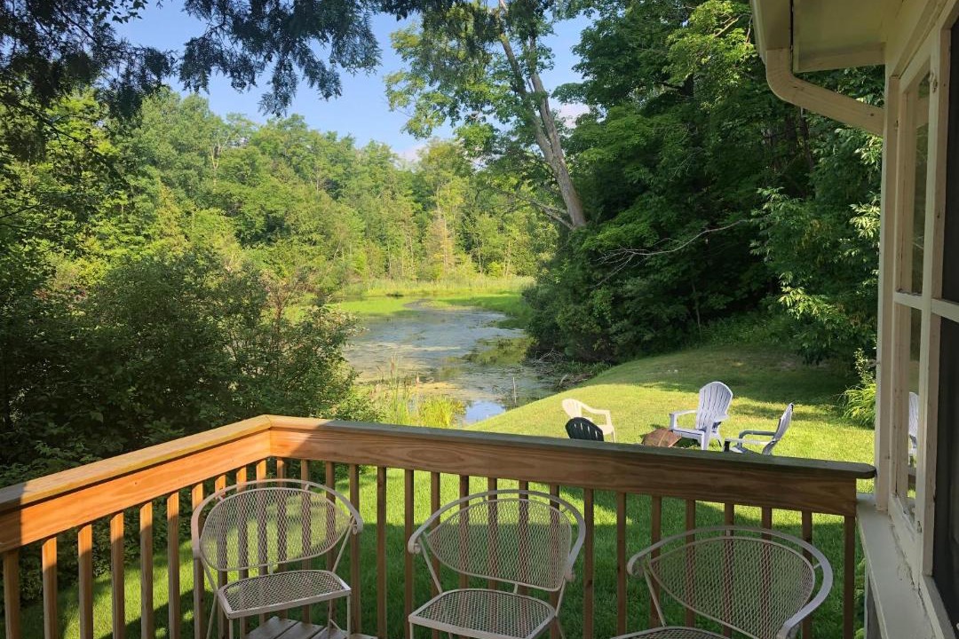 Photo of Patio Balcony in Suttons Bay