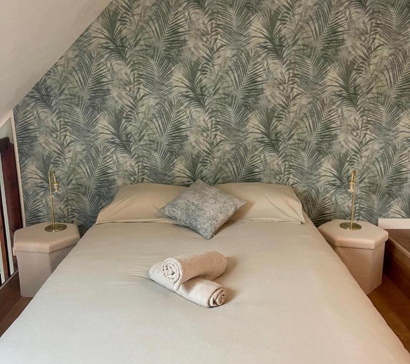 Photo of Bedroom in Alphonse Guerin