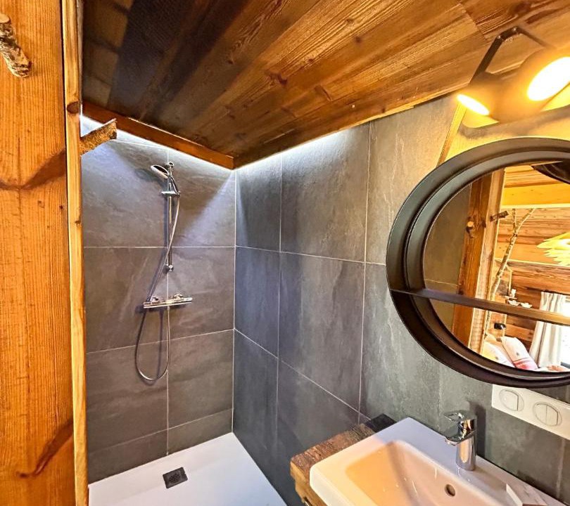 Photo of Bathroom in Les Deserts