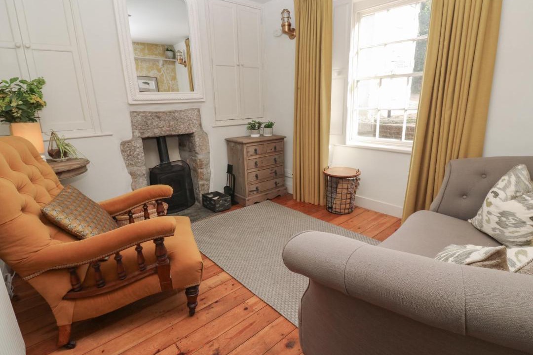 Photo of Others in Gweek