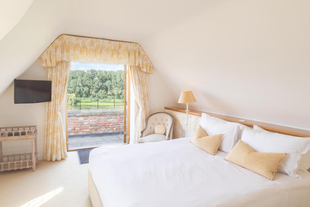 Photo of Others in Stuntney