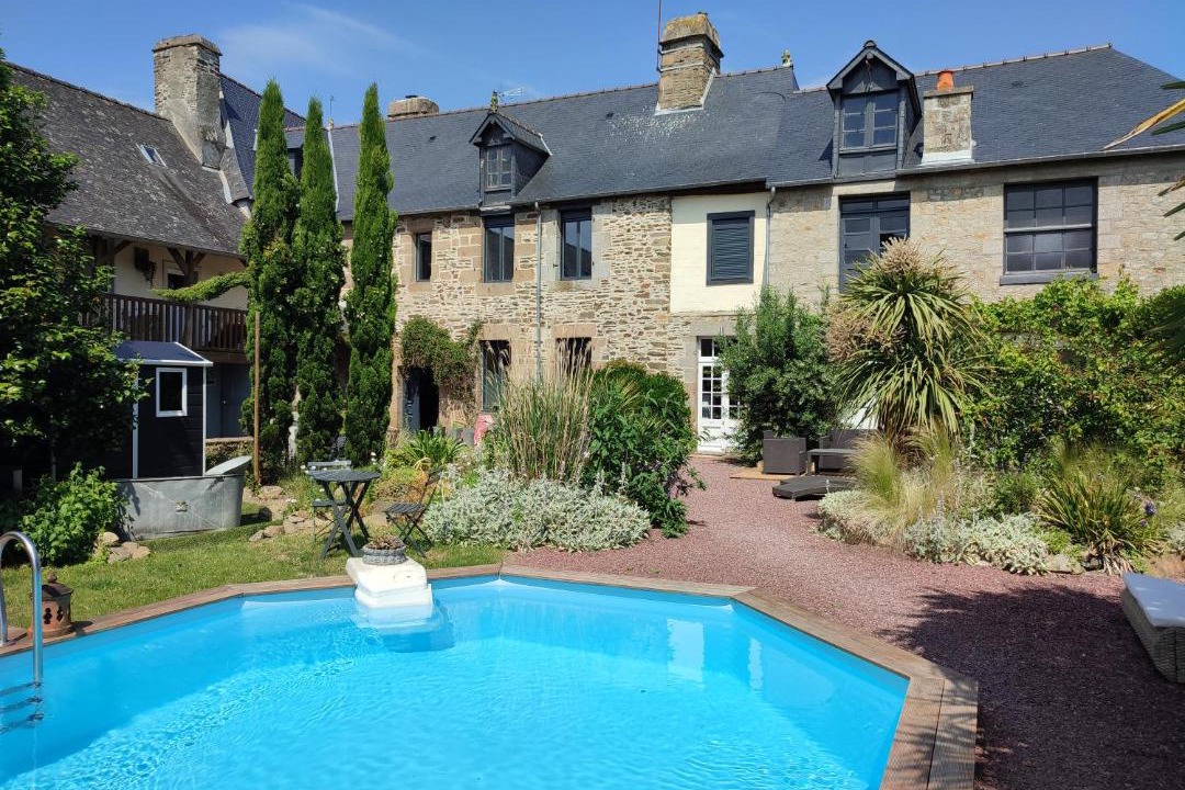 Photo of Others in Antrain