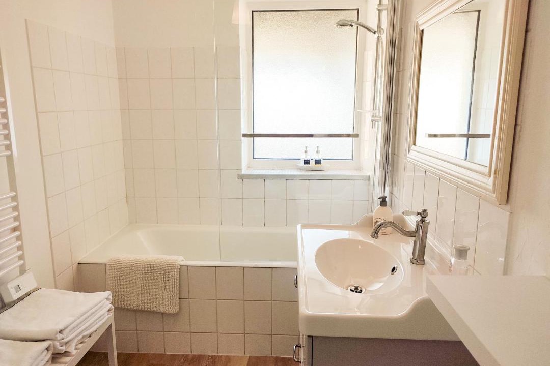 Photo of Bathroom in Antrain