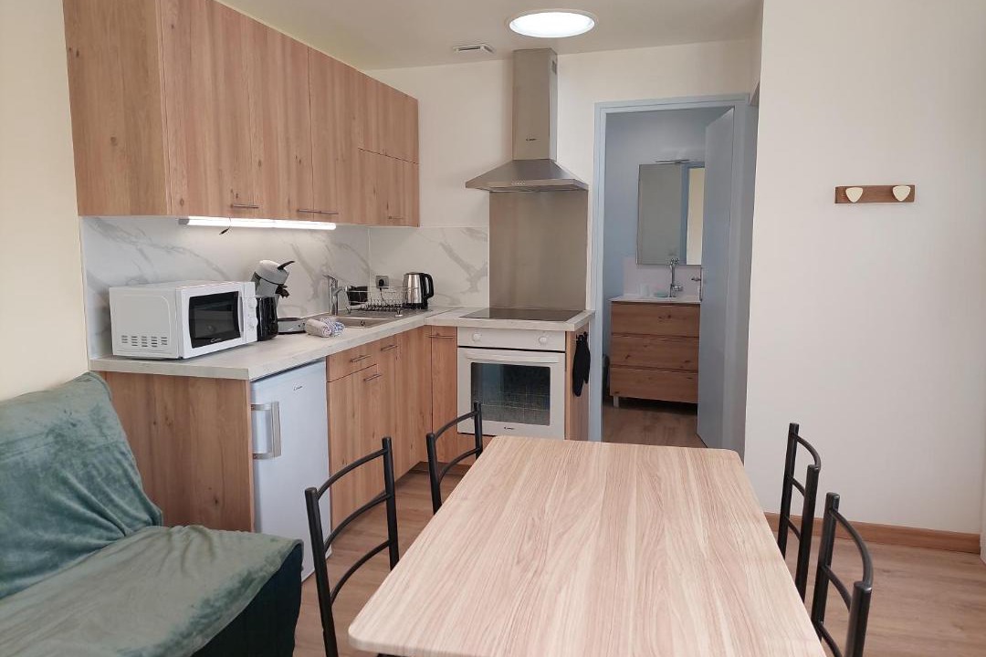 Photo of Others in Estrees-Mons