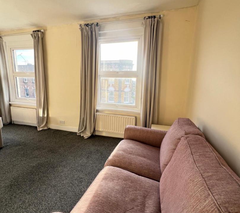 Photo of Others in Highbury