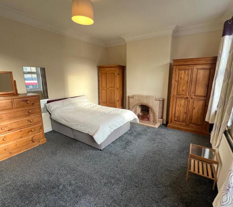 Photo of Bedroom in Highbury