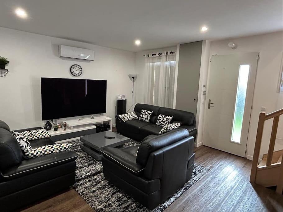 Photo of Livingroom in Persan