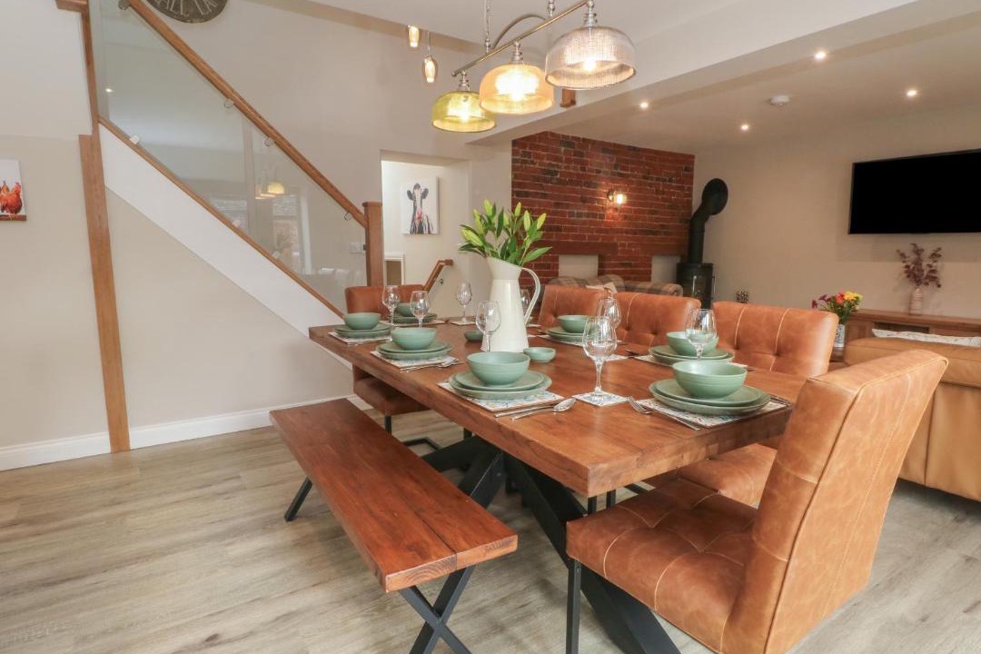 Photo of Others in Endon