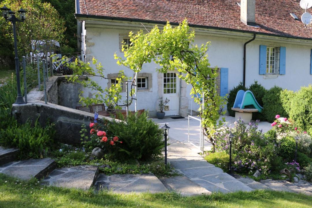 Photo of Others in Vugelles-La Mothe