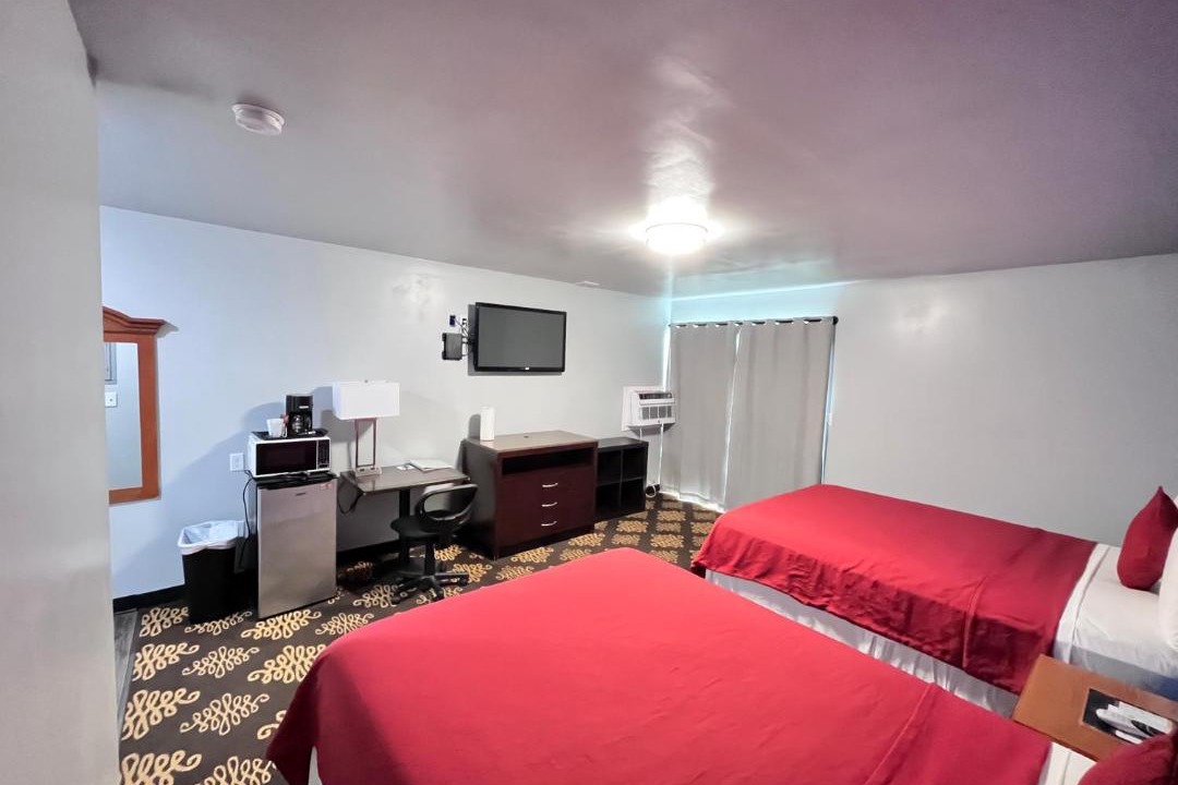 Photo of Bedroom in Guthrie Center