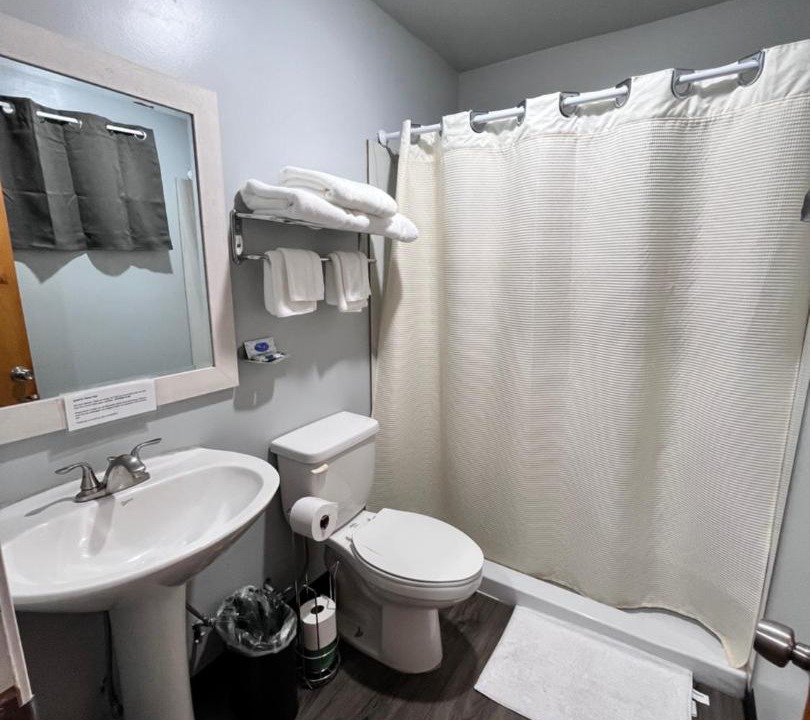 Photo of Bathroom in Guthrie Center