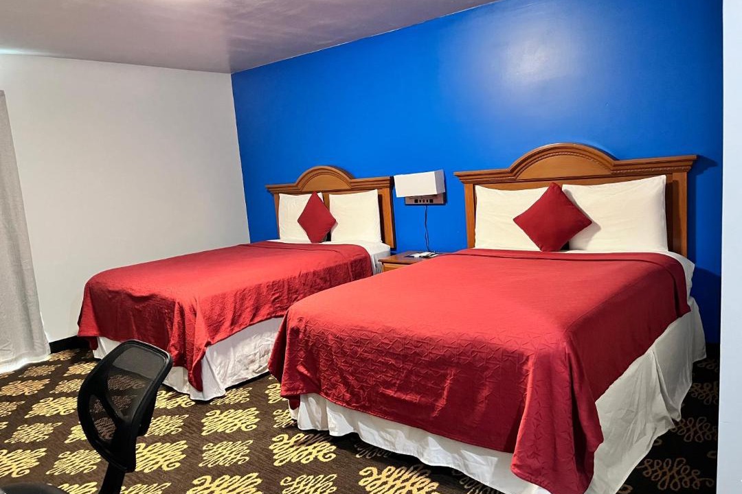 Photo of Bedroom in Guthrie Center