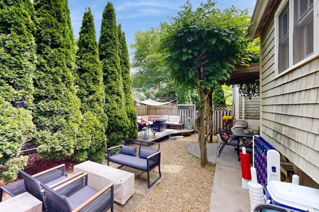 Photo of Others in East Chop