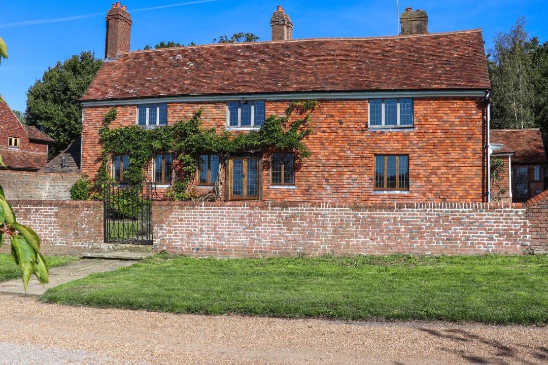 Photo of Others in Ewhurst Green