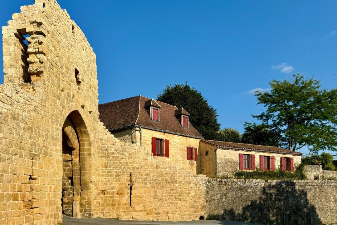 Photo of Buildings in Domme