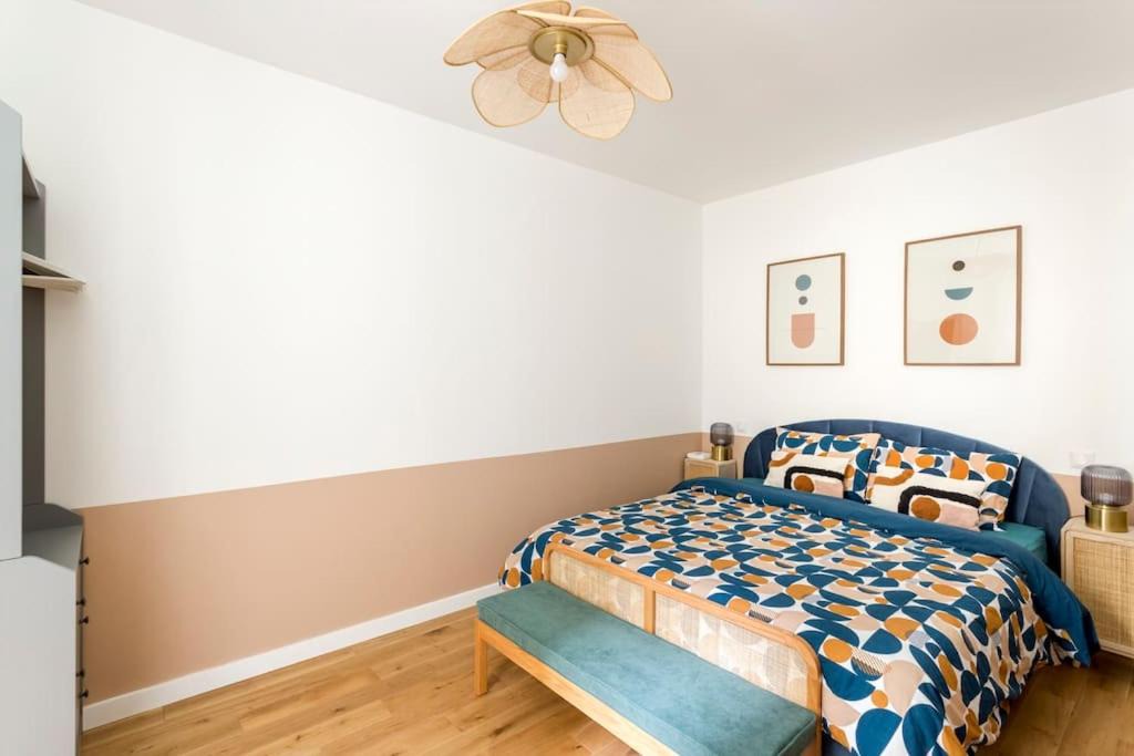 Photo of Bedroom in Grenelle