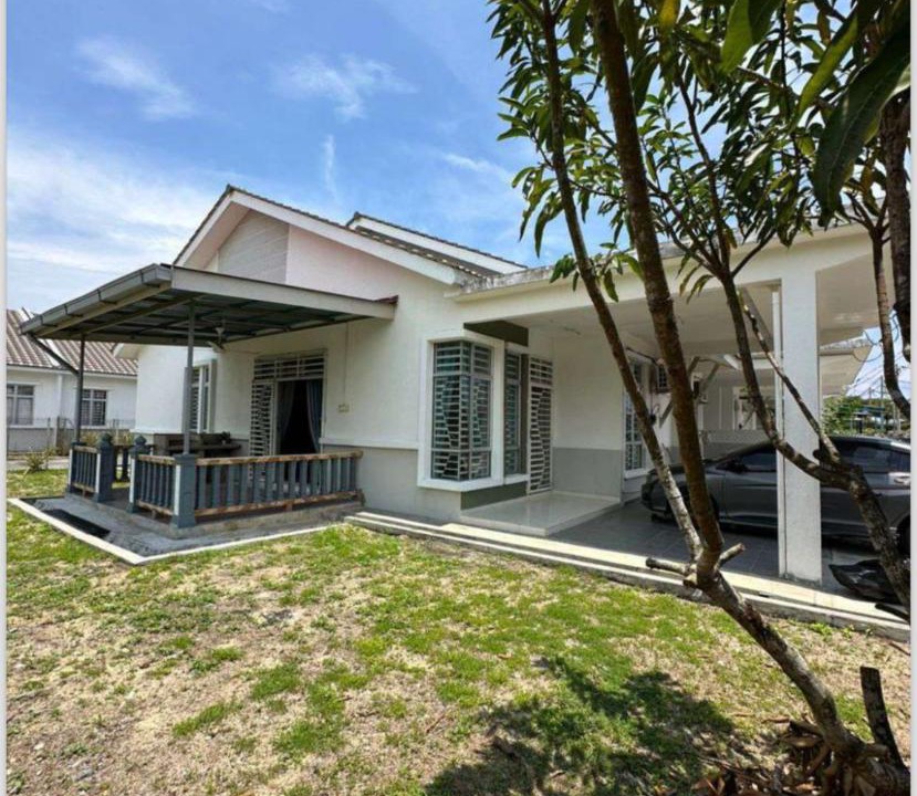 Photo of Others in Paka