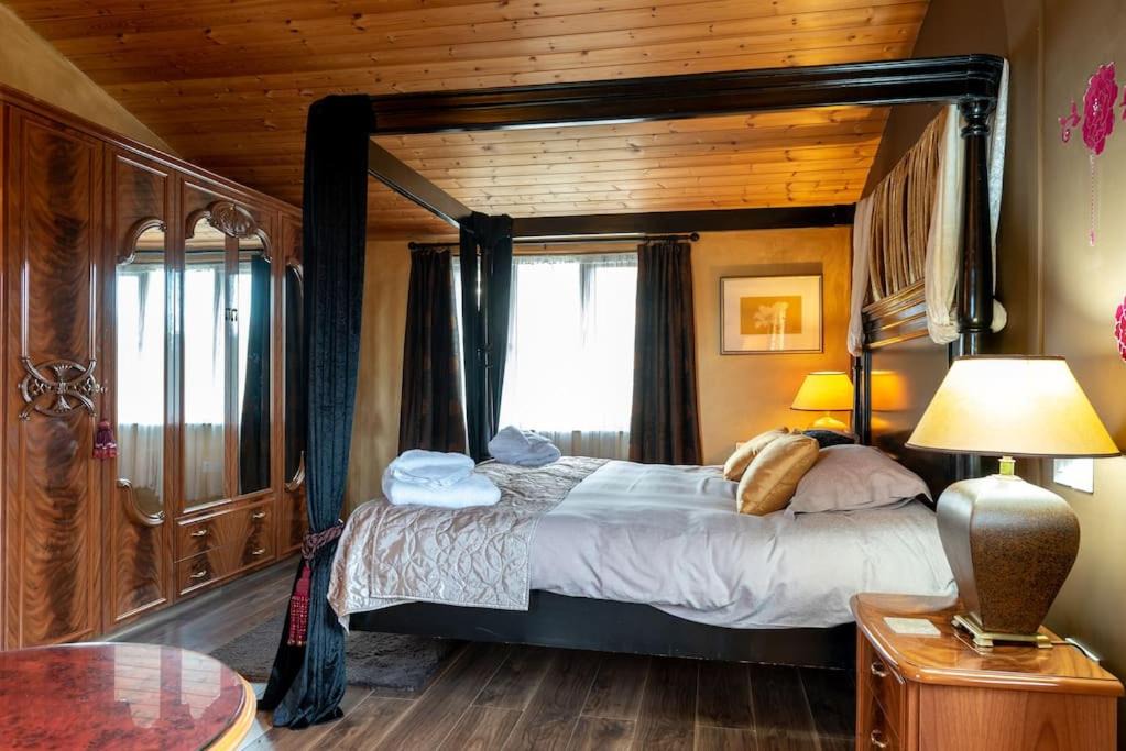 Photo of Bedroom in Storwood