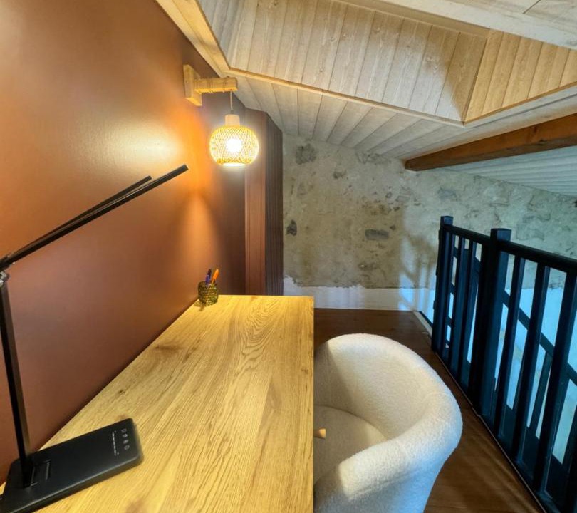 Photo of Others in Crest