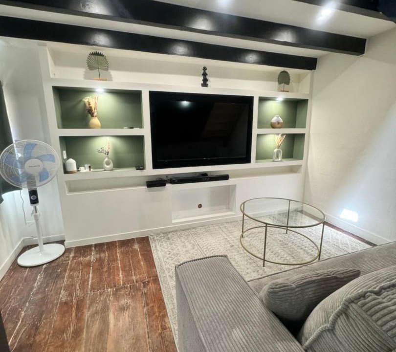 Photo of Others in Crest