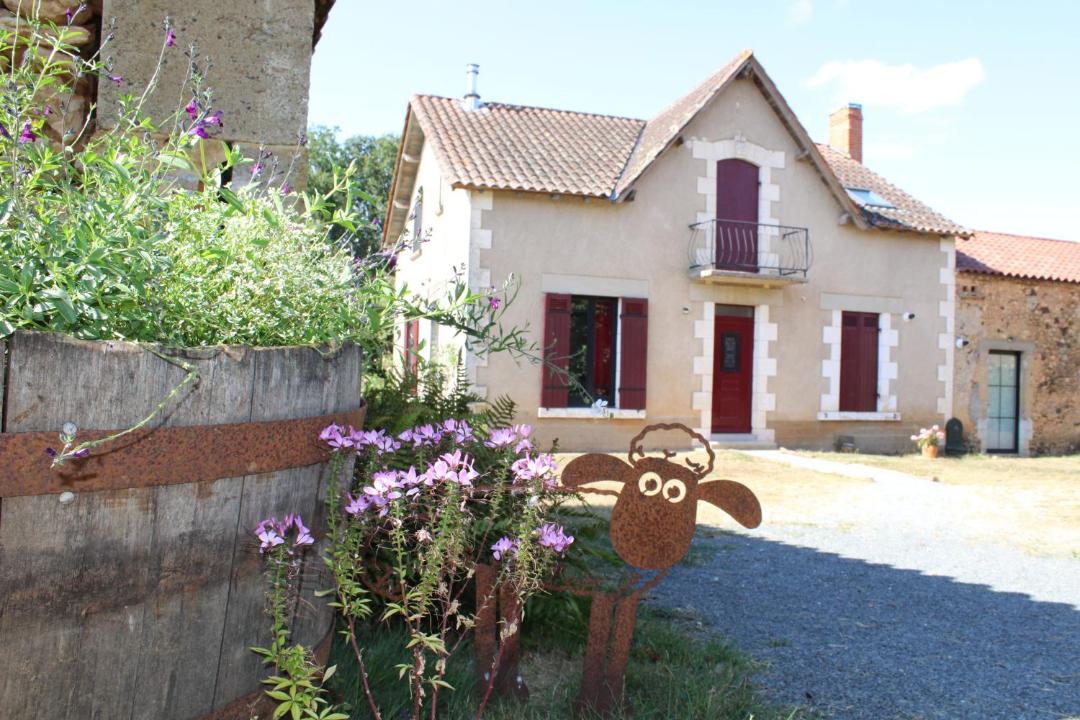 Photo of Others in Cendrieux