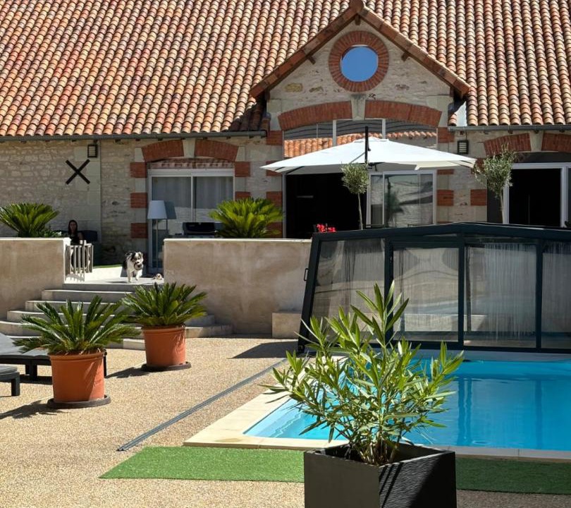 Photo of Others in Jaunay-Clan