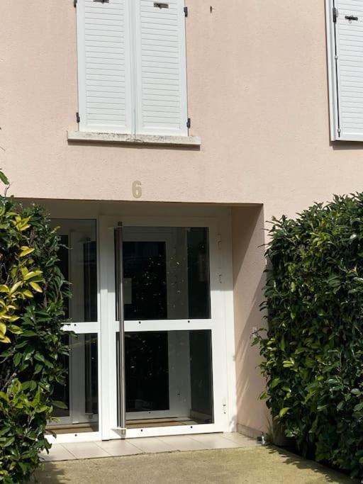 Photo of Others in Arpajon