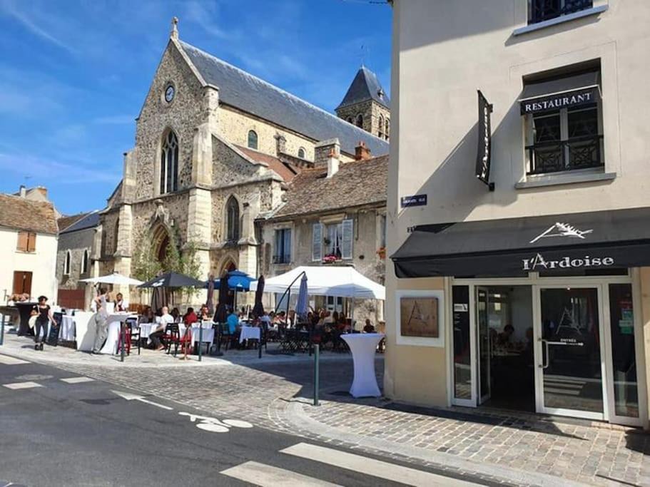 Photo of Others in Arpajon