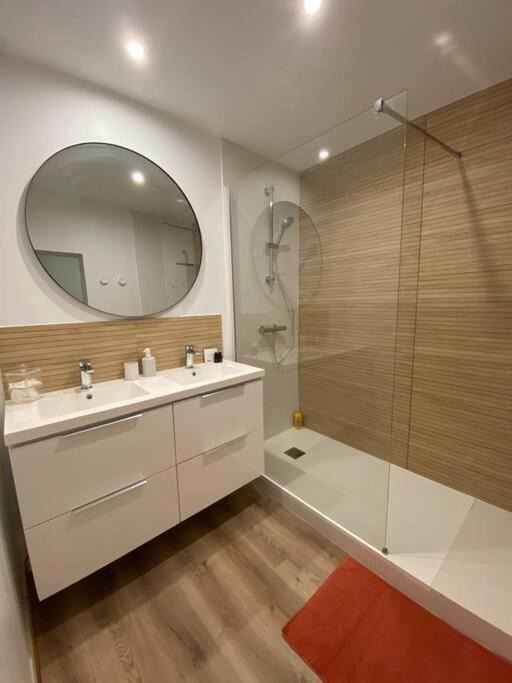 Photo of Bathroom in Saint-Georges-sur-Eure
