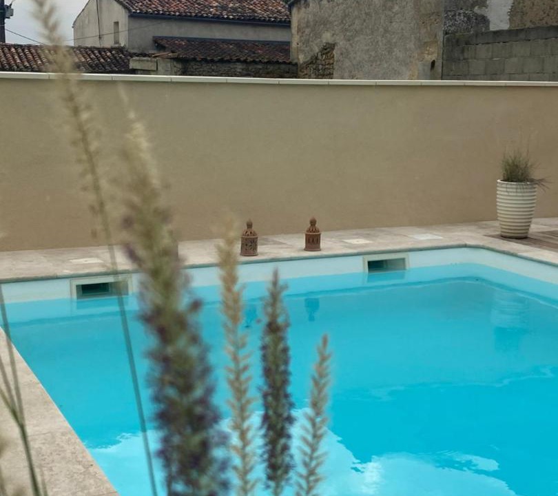 Photo of Others in Saint-Sulpice-de-Cognac