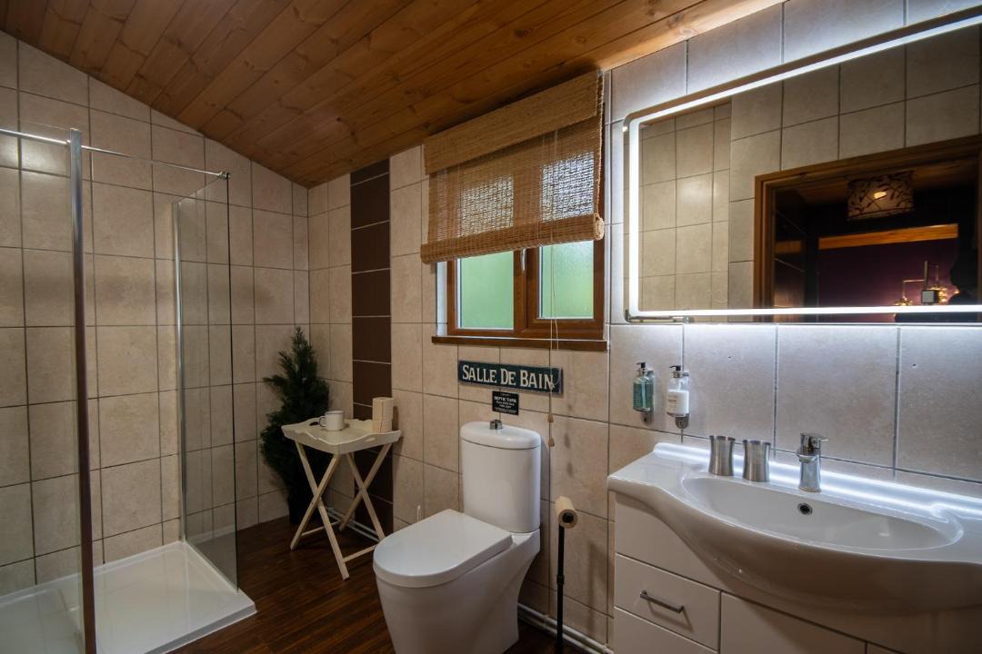 Photo of Bathroom in Storwood