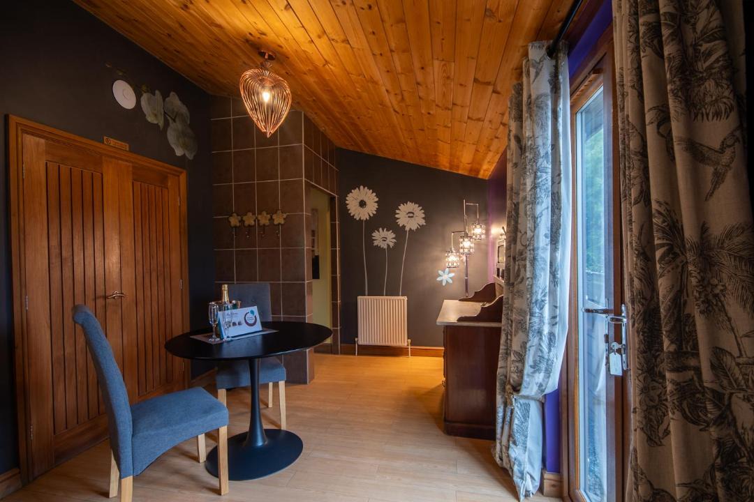 Photo of Others in Storwood