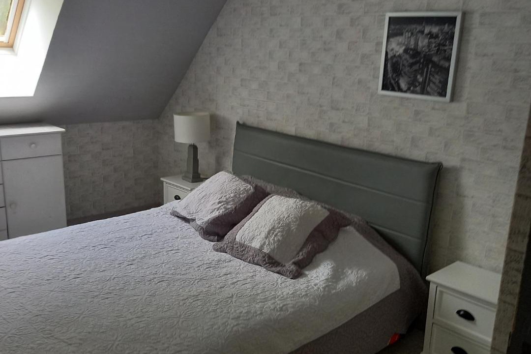 Photo of Bedroom in Cerans-Foulletourte