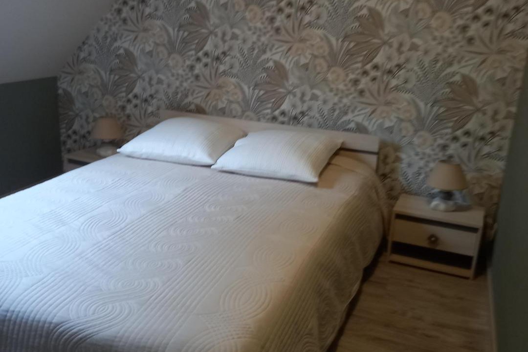 Photo of Bedroom in Cerans-Foulletourte