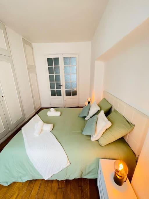 Photo of Bedroom in Fontainebleau