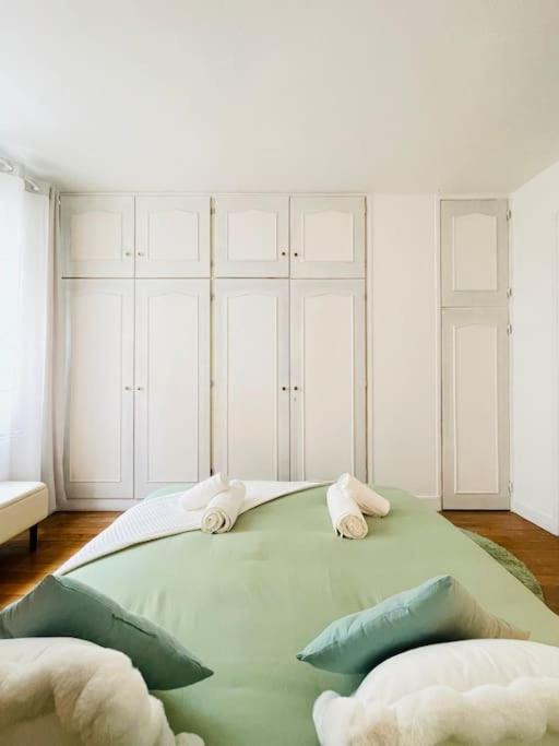 Photo of Bedroom in Fontainebleau