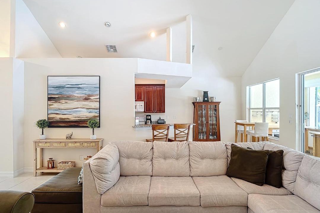 Photo of Livingroom in Bonita Springs